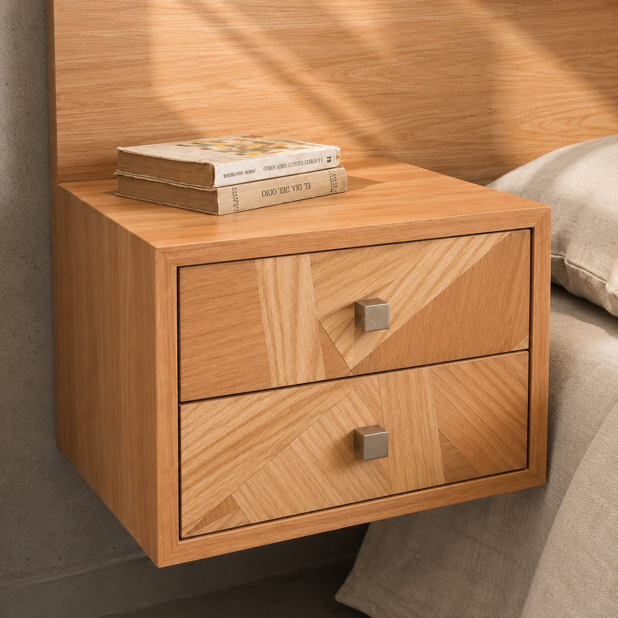 Respaldo de Cama Aconcagua con Veladores Dobles / Madera