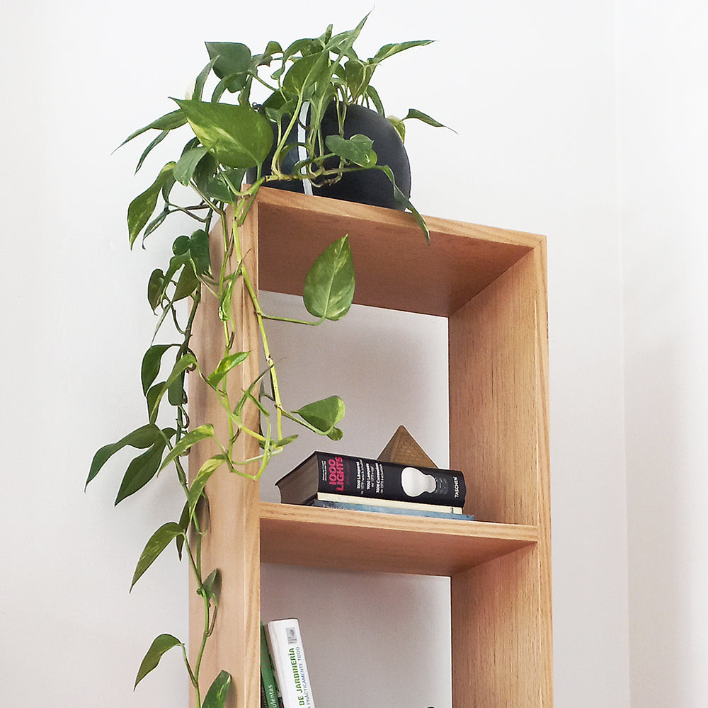 LIBRERO JUNCAL EN MADERA NATURAL